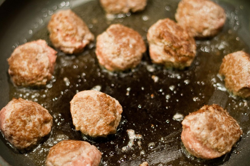Frying the meatballs