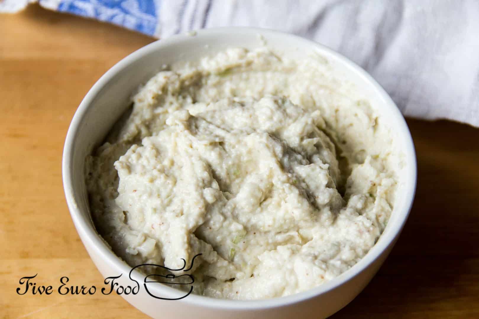 Artichoke and Coriander Dip